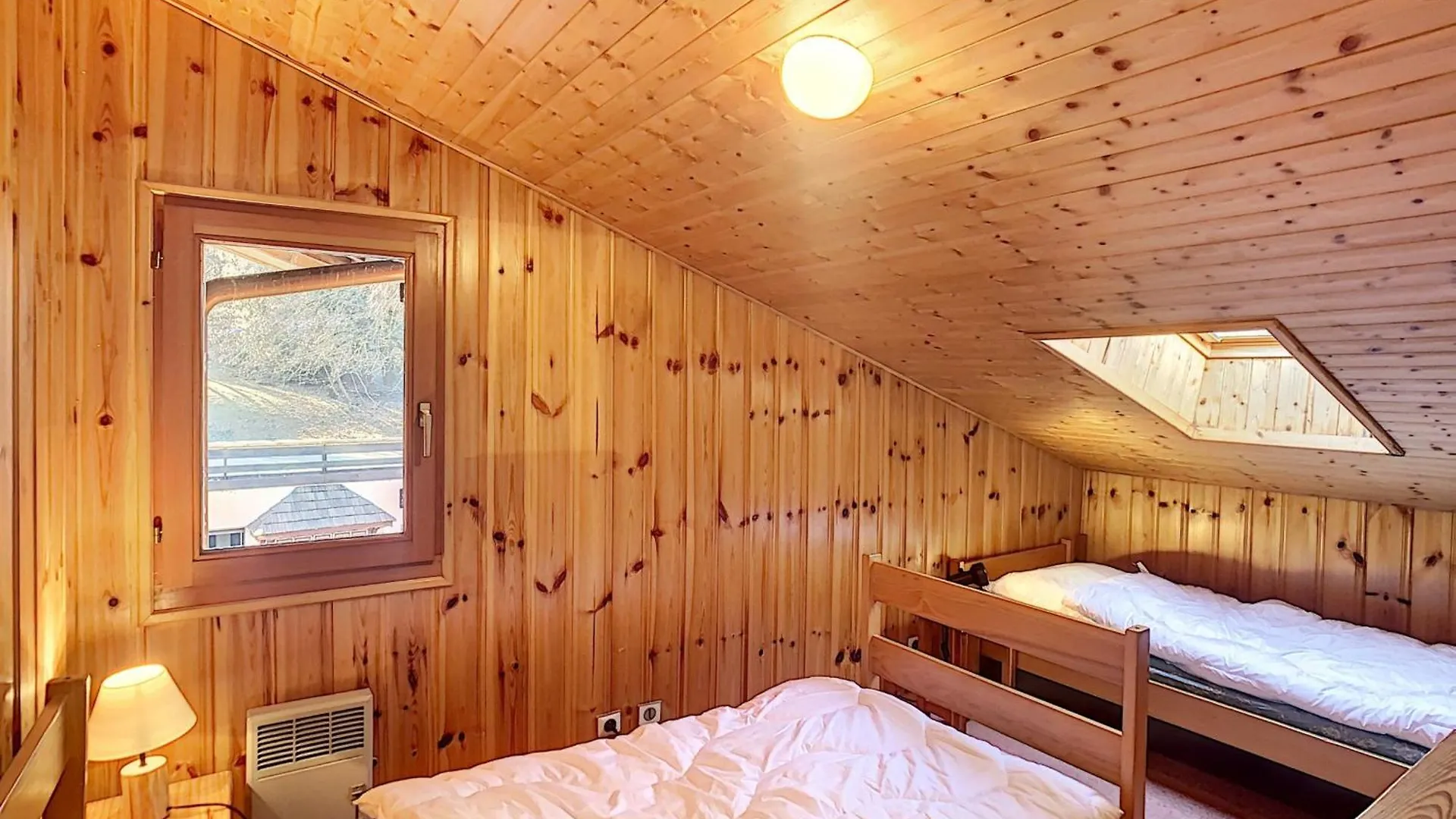 Duplex 3 Pieces Au Coeur De Combloux, Proche Navette Ski, Balcon Mont Blanc, Parking Et Casier A Skis - Fr-1-560-120 France