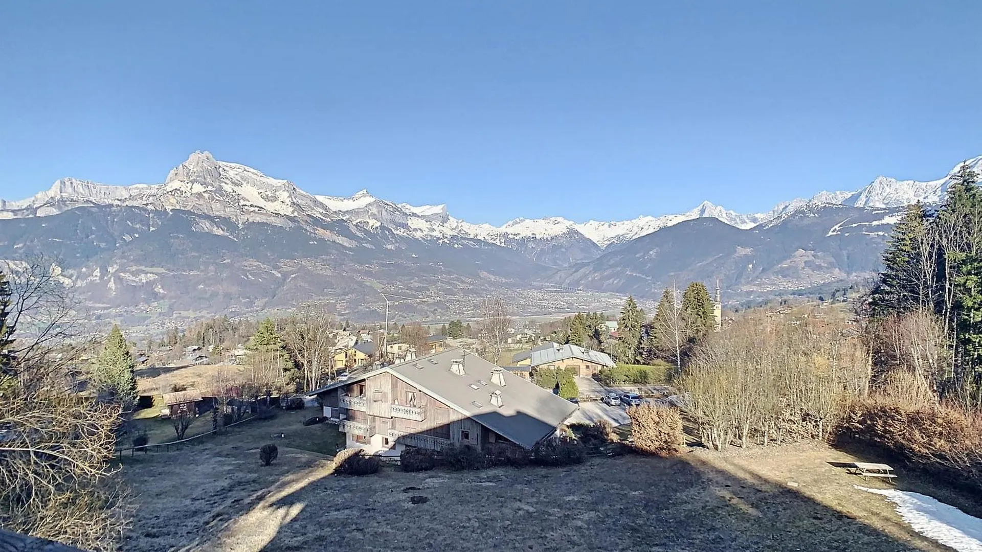 Duplex 3 Pieces Au Coeur De Combloux, Proche Navette Ski, Balcon Mont Blanc, Parking Et Casier A Skis - Fr-1-560-120 Apartment Combloux